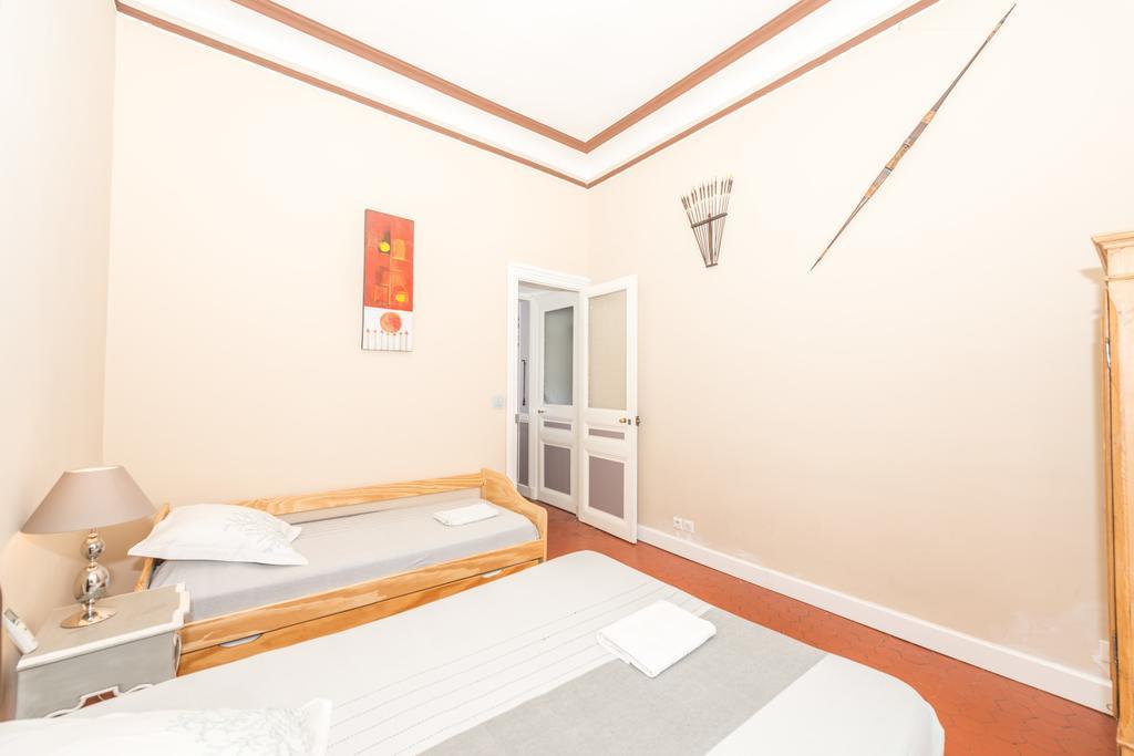 Maam - Bugeaud Apartment Марсилия Стая снимка